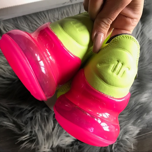 NWOB NIKE AIR MAX 270 FLYKNIT SIZE 10 MENS - Picture 4 of 7